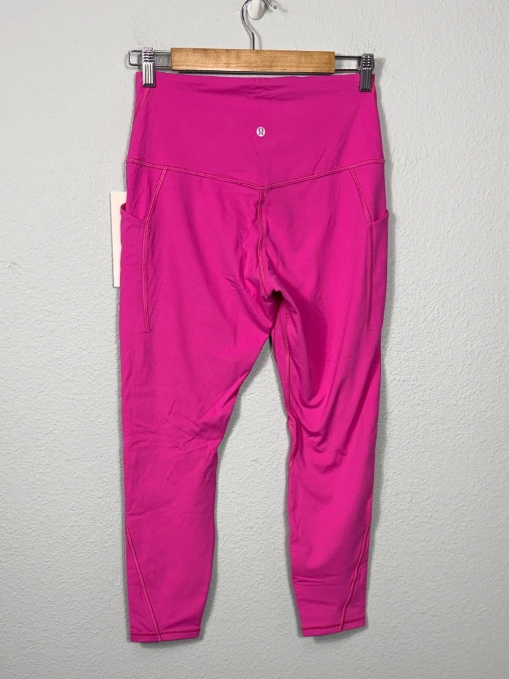 New with Tag Lululemon Align Sonic Pink Leggings